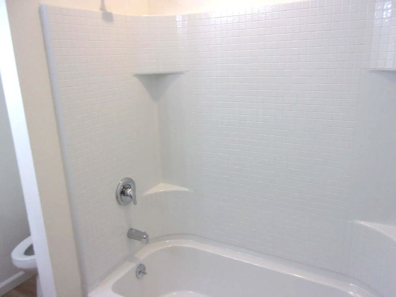 728 N G St #C - Photo 7 of 9