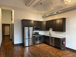 featured image of 651 N 13th St