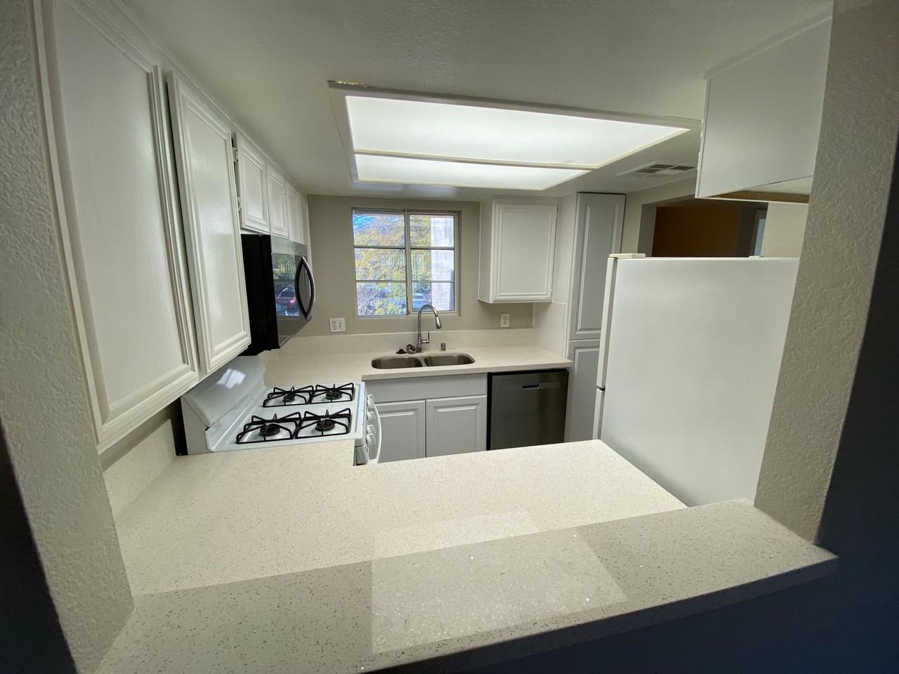 1908 Desert Falls Ct #205 - Photo 4 of 15