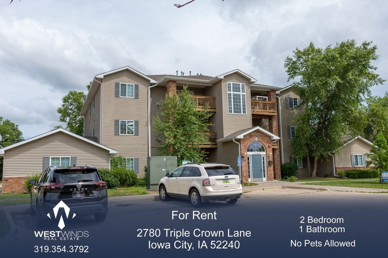 2780 Triple Crown Ln #11