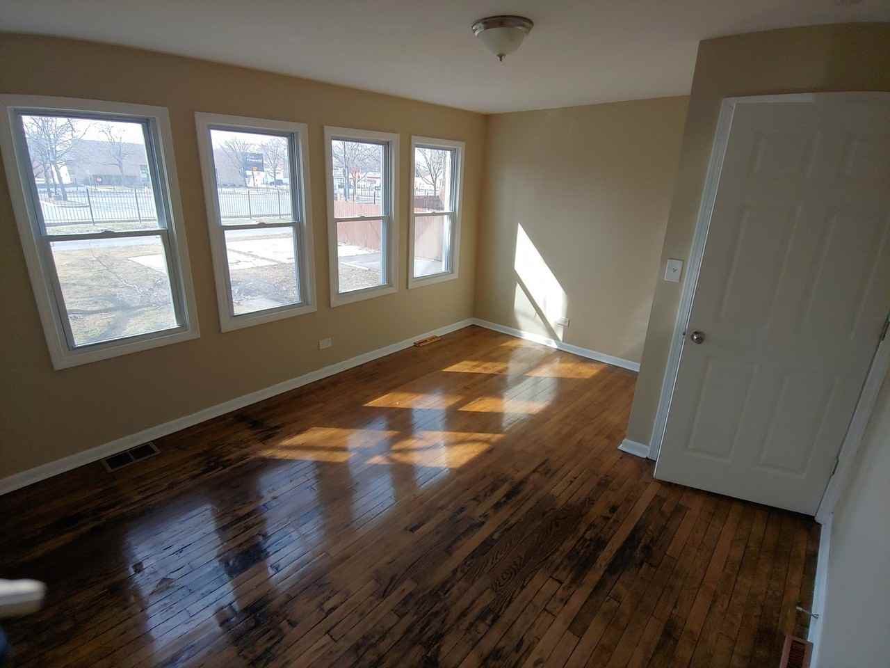 12706 S Throop St - Photo 5 of 5