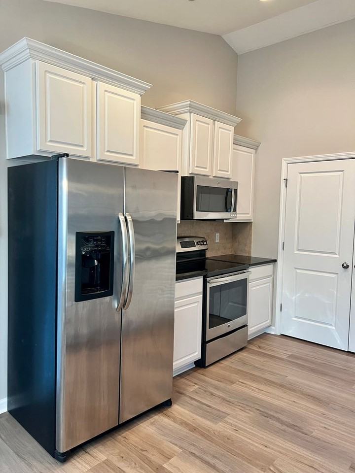 183 Springhaven Dr - Photo 7 of 16