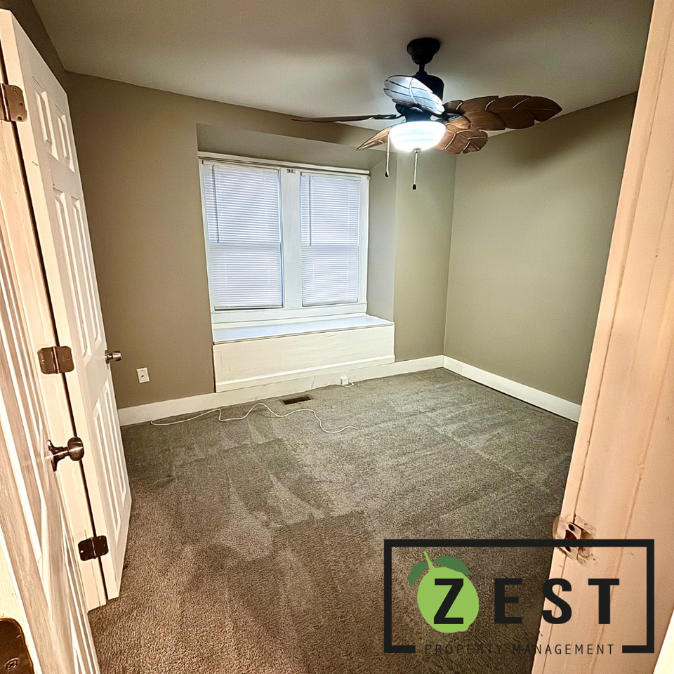 27074 Brettonwoods St - Photo 7 of 21