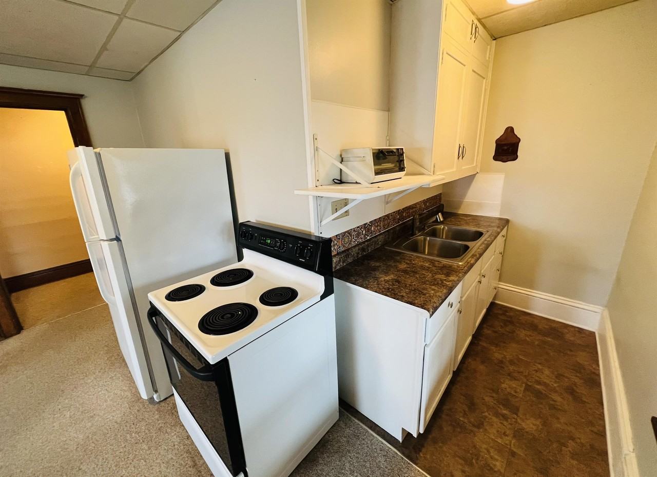 19 7th Ave SE - 39 Plex - Photo 3 of 15