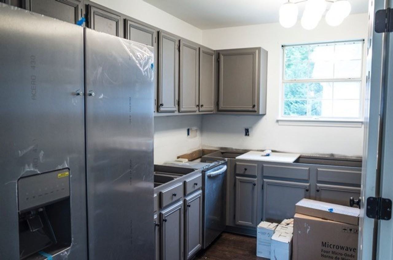 2225 Cruzen St - Photo 6 of 20