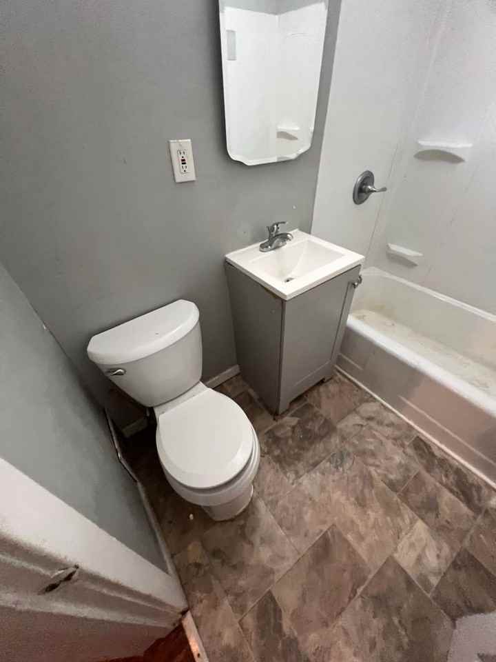 13706 Argus Ave - Photo 7 of 8