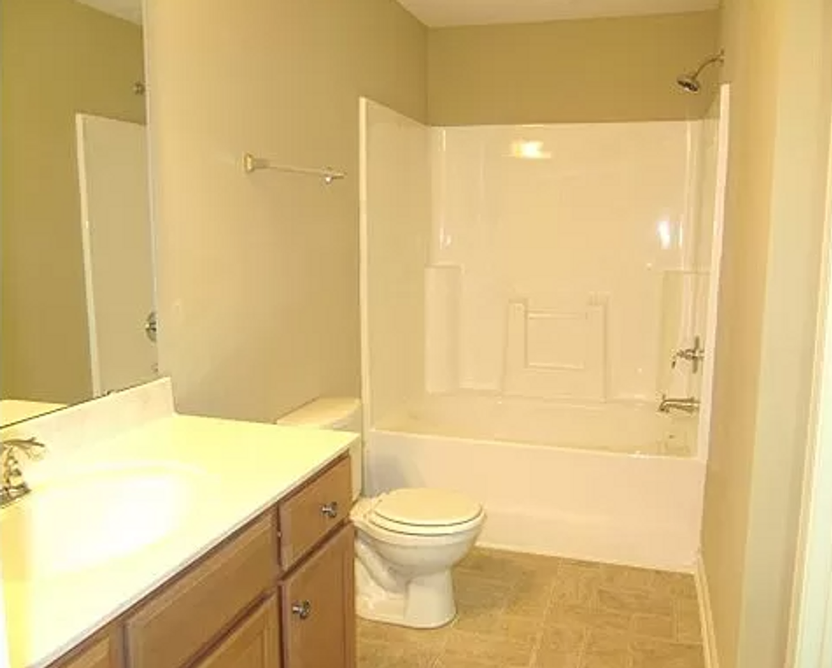 6159 Neuse Wood Dr - Photo 3 of 8