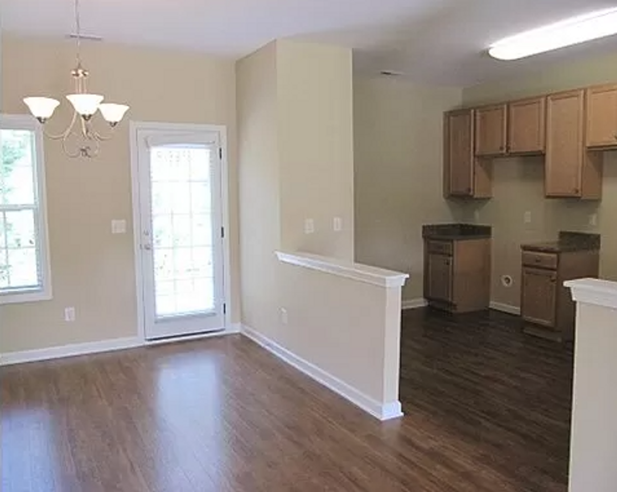 6159 Neuse Wood Dr - Photo 6 of 8