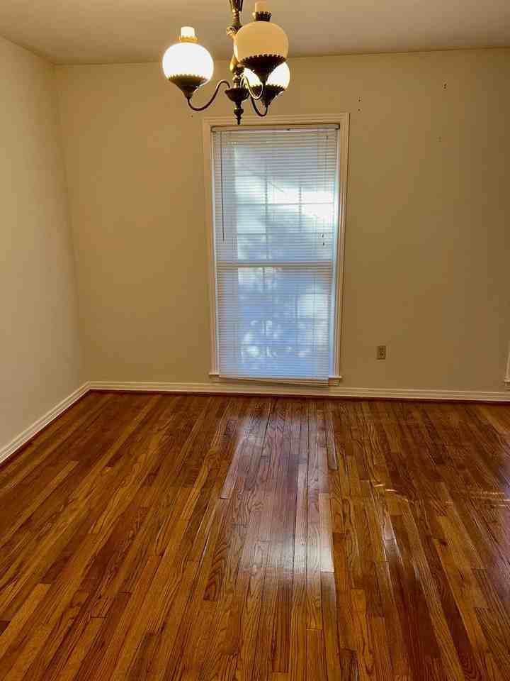 1209 Marseille Dr - Photo 5 of 15