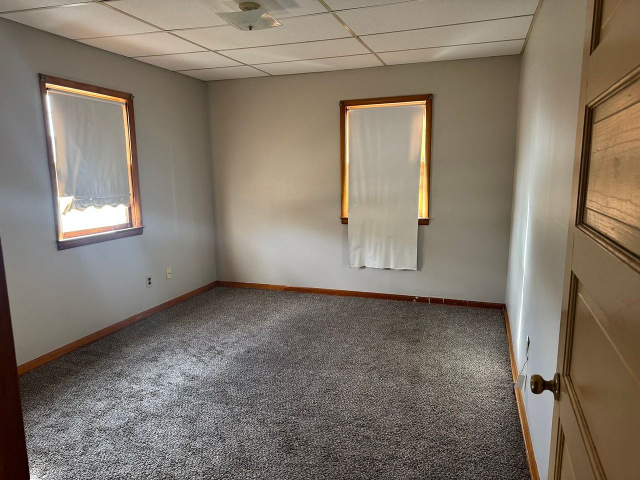 2026 E 10th St N - Photo 7 of 9