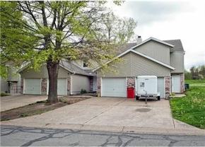 208 Ne Cedar Ct - Photo 1 of 1