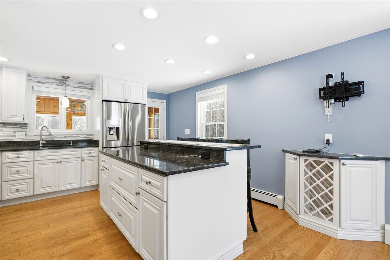 44 Mcquade Brook Rd - Photo 4 of 40