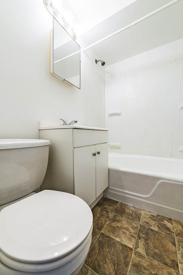 14133 S School St Riverdale, IL 60827 - Photo 3 of 5