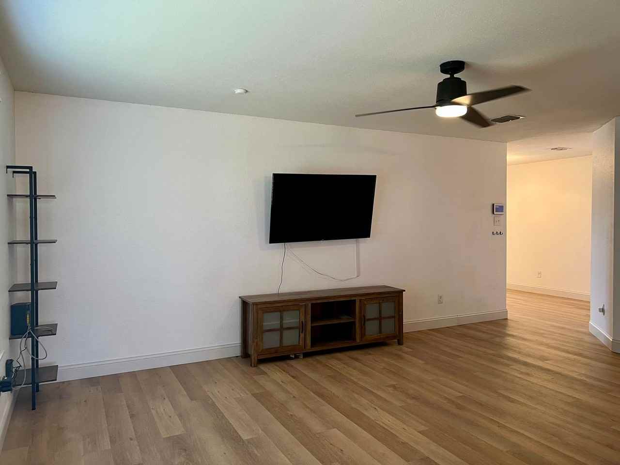 327 Quail Crossing Dr - Photo 6 of 18