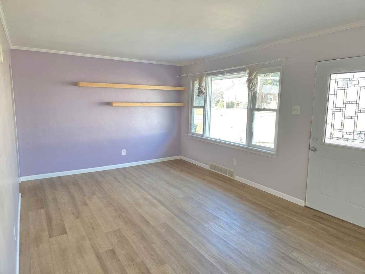 8600 Engler Ave - Photo 3 of 26