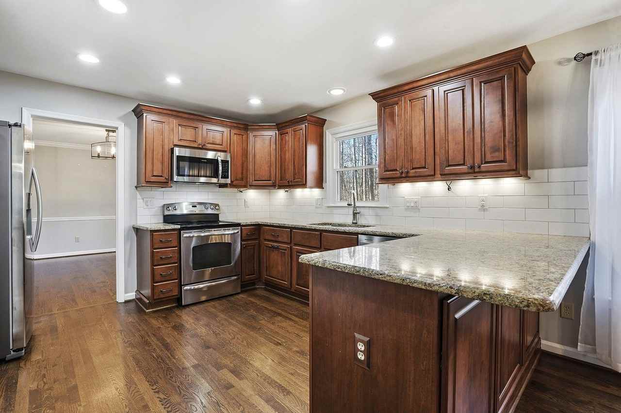 4816 Holly Brook Dr - Photo 7 of 29