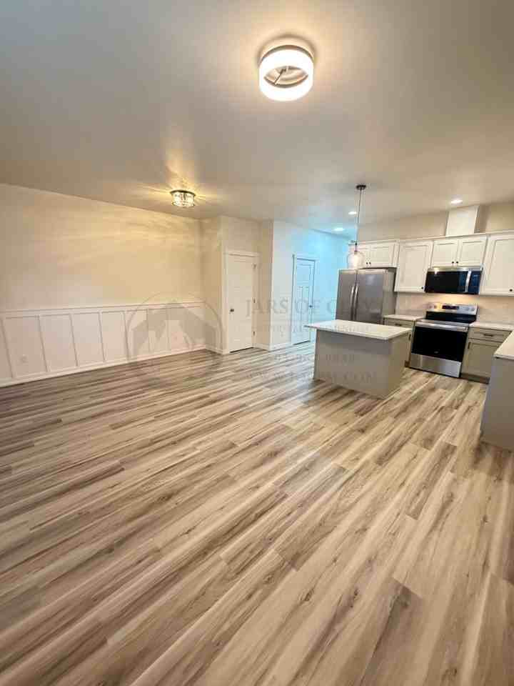 1166 7th St Nw - Photo 5 of 14