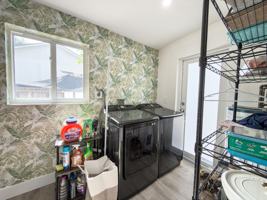 featured image of 2421 Sw 29th Way #0