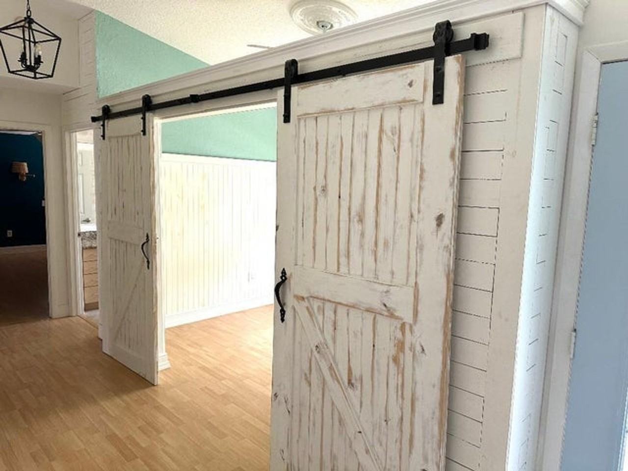 8095 Burlington Ct - Photo 3 of 13