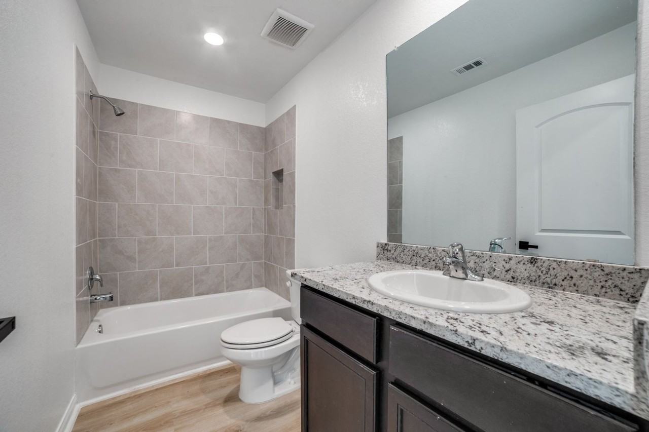 11757 Davalos Ln - Photo 5 of 24