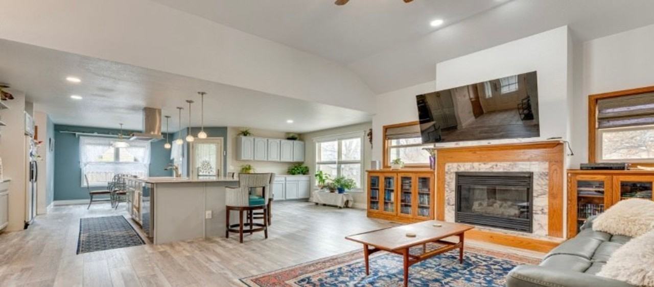 207 Sioux Dr - Photo 2 of 9