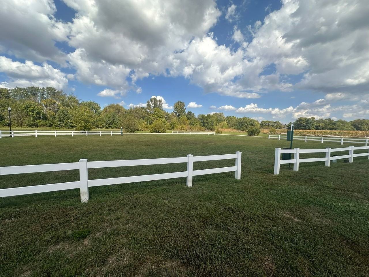 Trafalgar Pointe Apartments - Photo 2 of 18