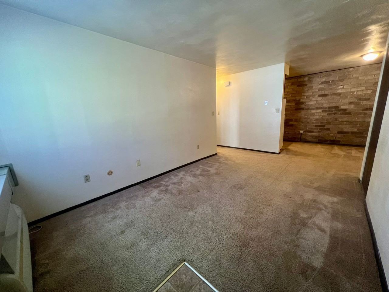 602 Kellywood Mnr - Photo 3 of 9