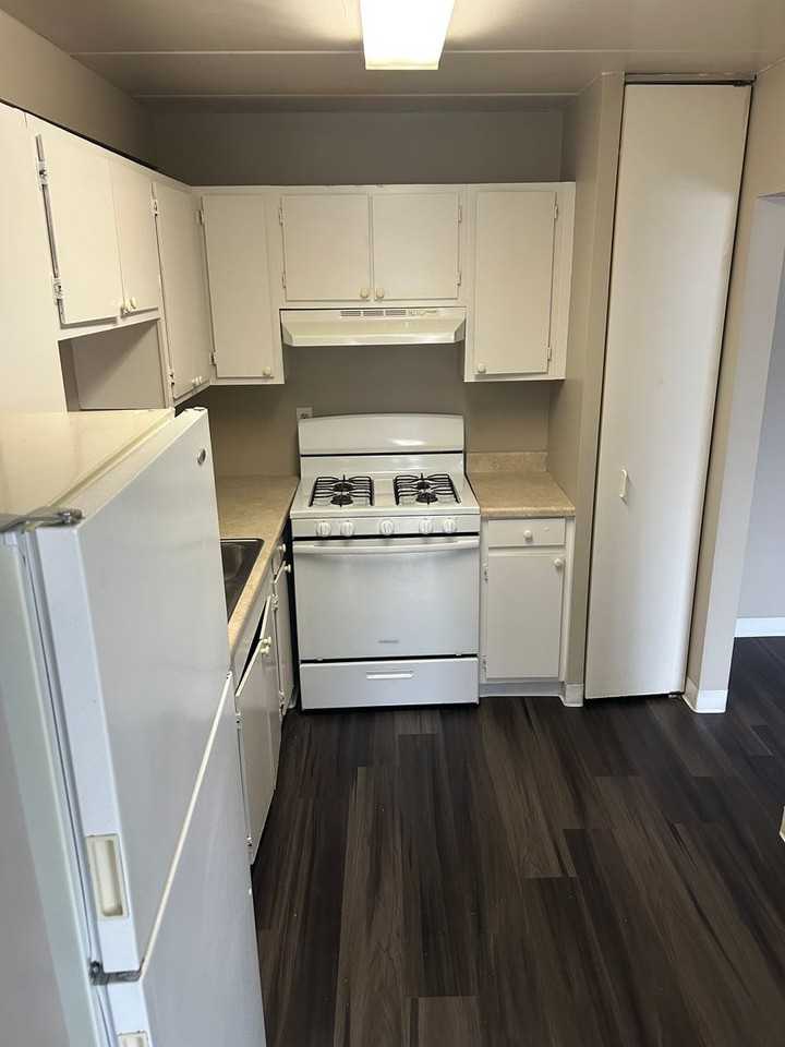 3525 Normandy Ave - Photo 3 of 20