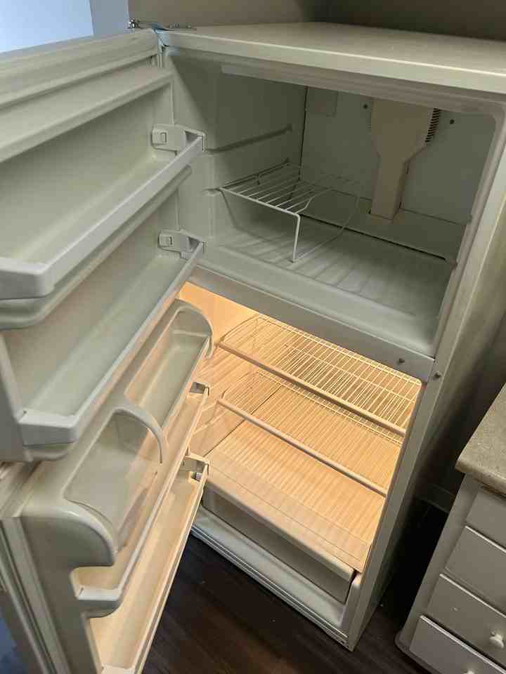 3525 Normandy Ave - Photo 4 of 20