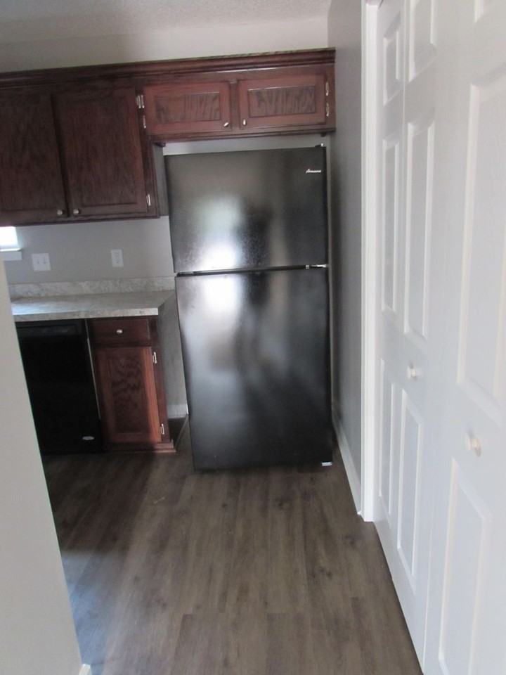 1000B Mayfield Dr - Photo 6 of 10