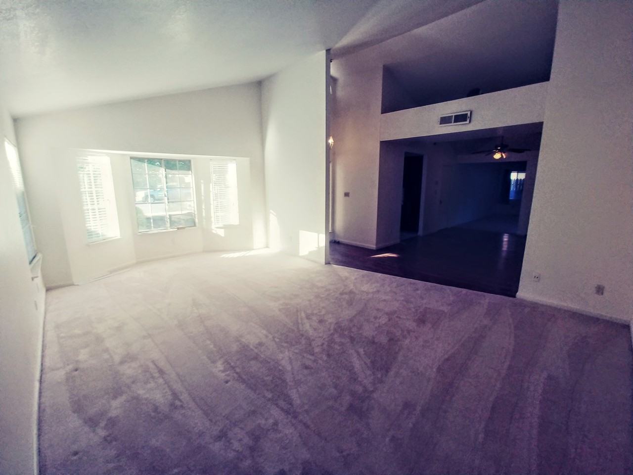 2572 Los Altos Ave - Photo 4 of 13