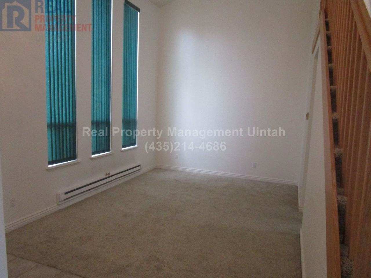 23 Park Cir - Photo 5 of 18