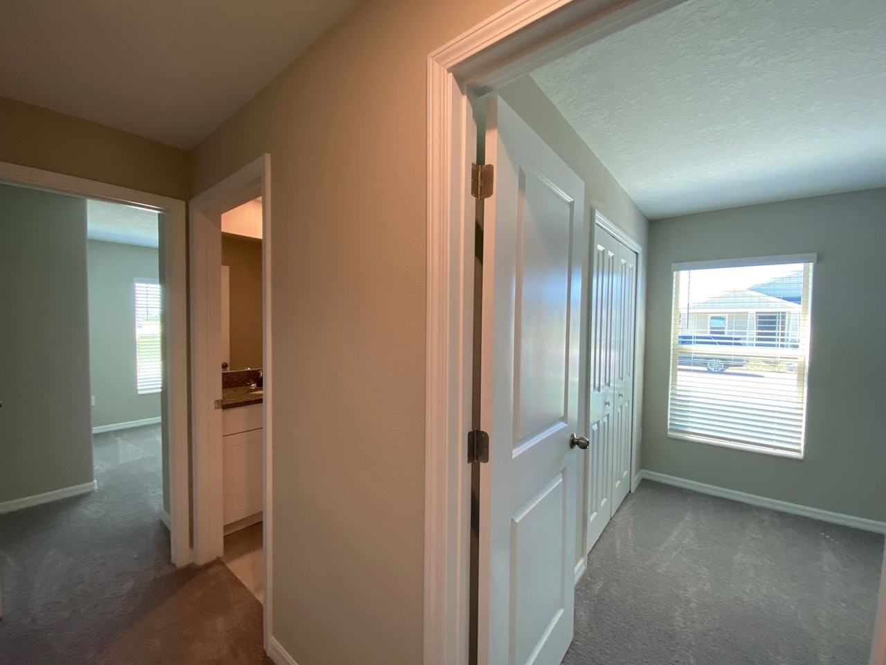 9274 Sw 58th Cir - Photo 5 of 38