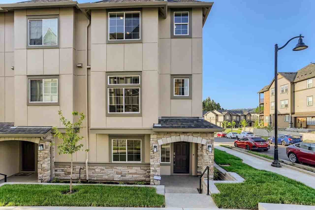 16050 Nw Frog Ln - Photo 2 of 24