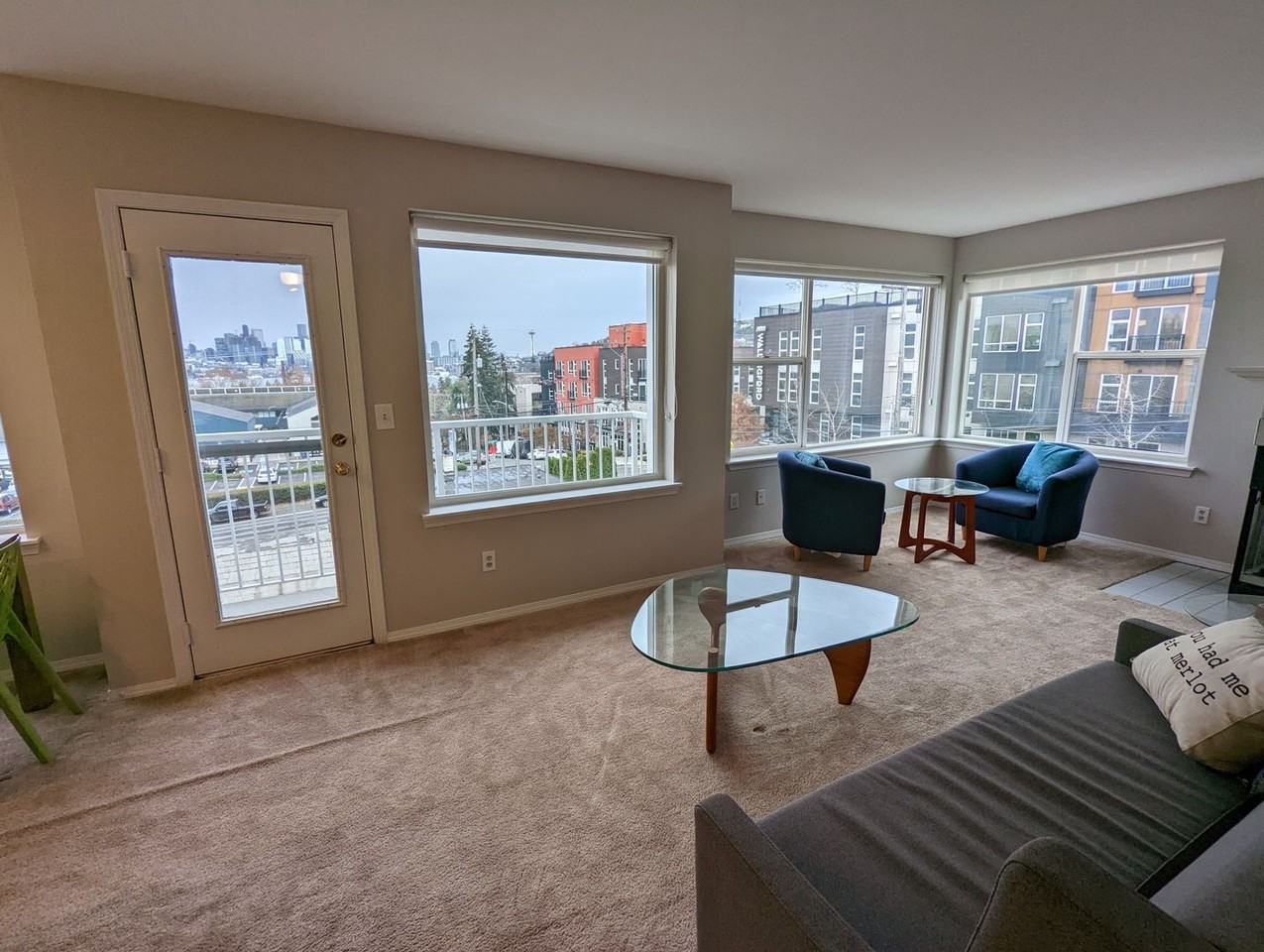 3420 Burke Ave N - Photo 5 of 16