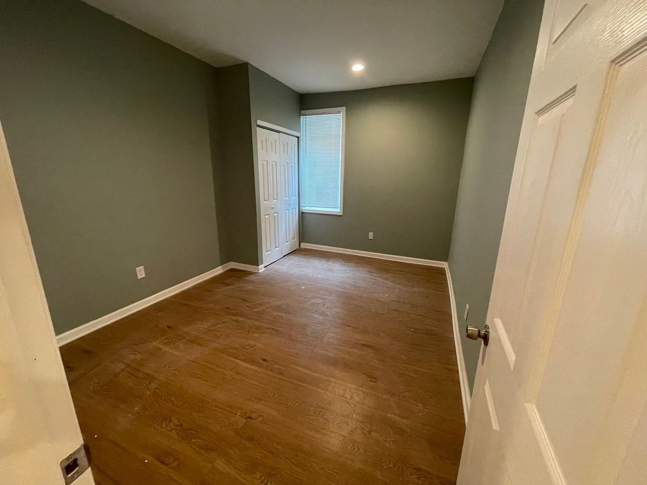 307 S White Horse Pike - Photo 5 of 14