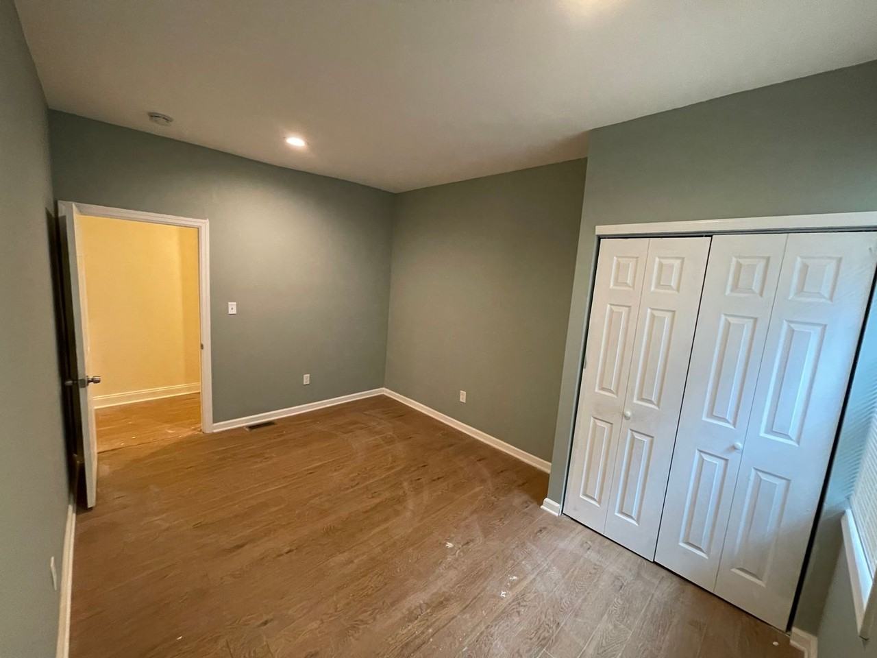 307 S White Horse Pike - Photo 6 of 14