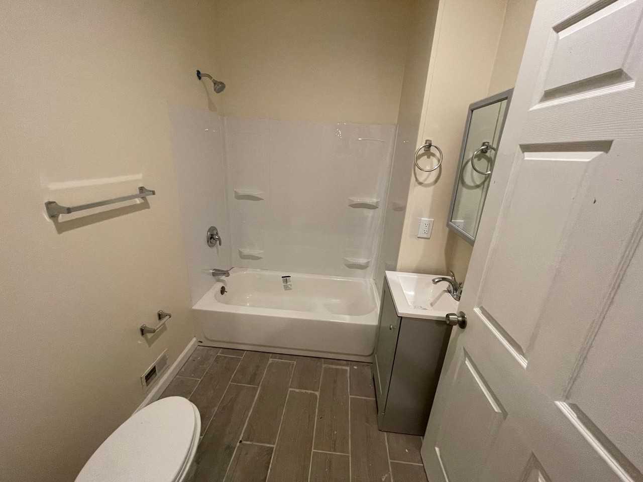 307 S White Horse Pike - Photo 7 of 14