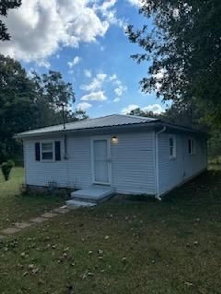 450 Old Highway 46 S - Photo 4 of 43