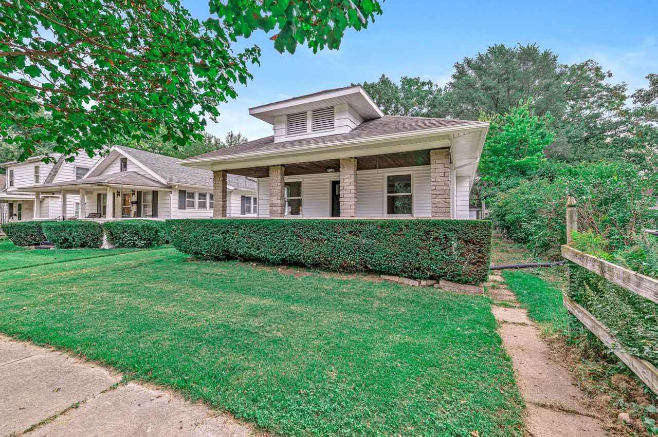 1226 Obrien St - Photo 3 of 27