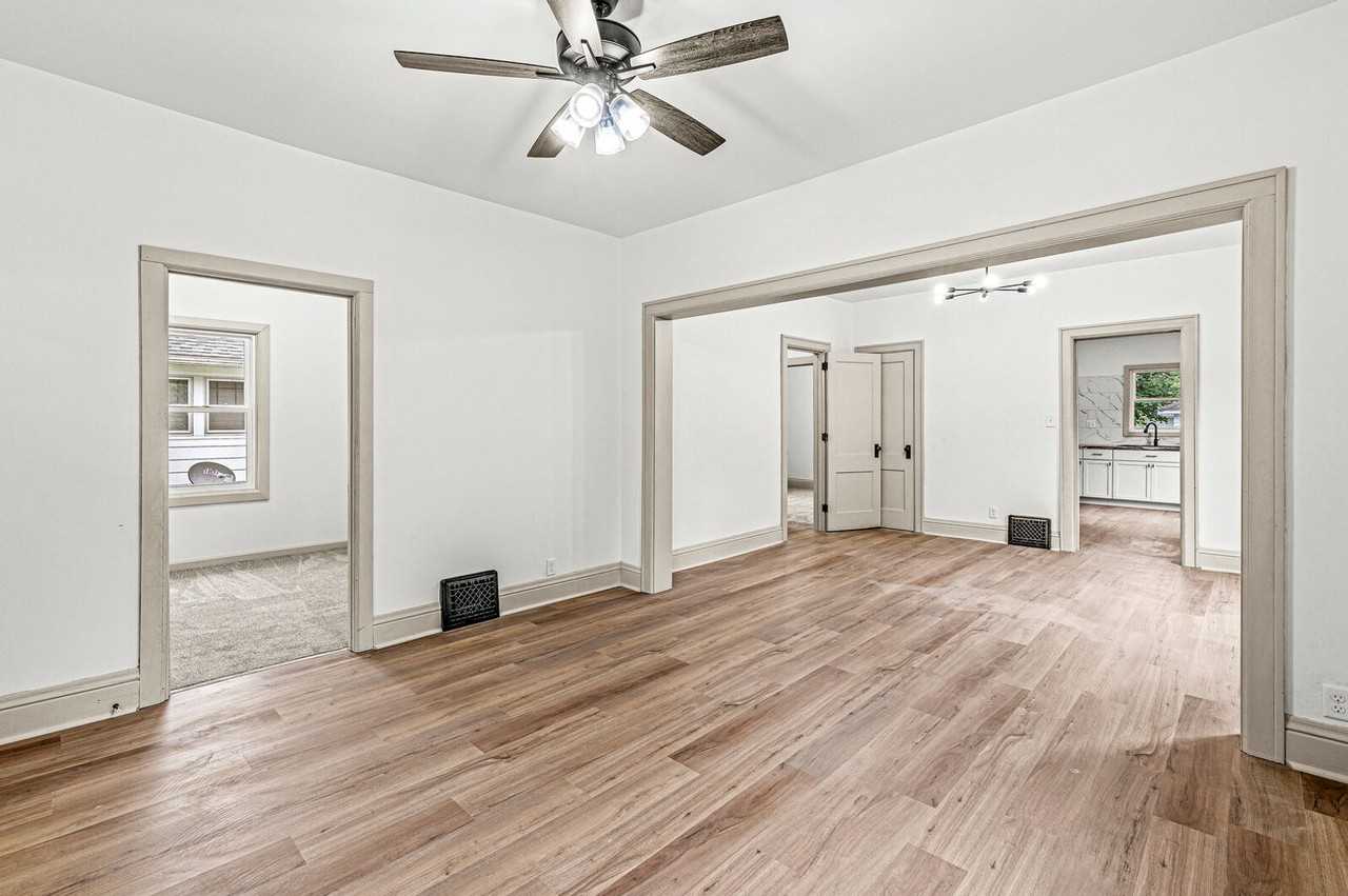 1226 Obrien St - Photo 7 of 27