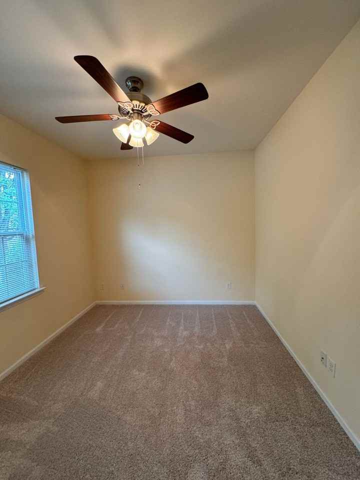 10173 Falling Leaf Dr Nw - Photo 3 of 29