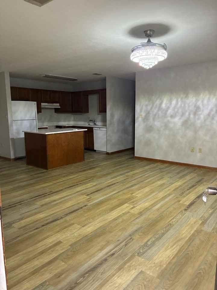 2615 Oak Meadow Pl - Photo 2 of 14