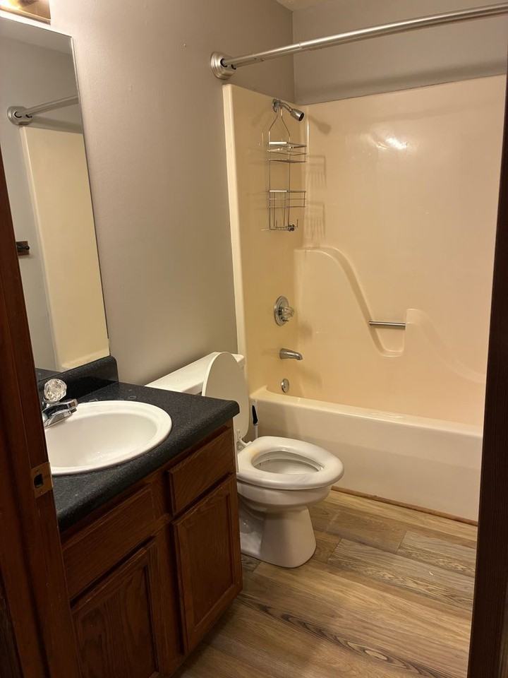 2615 Oak Meadow Pl - Photo 7 of 14