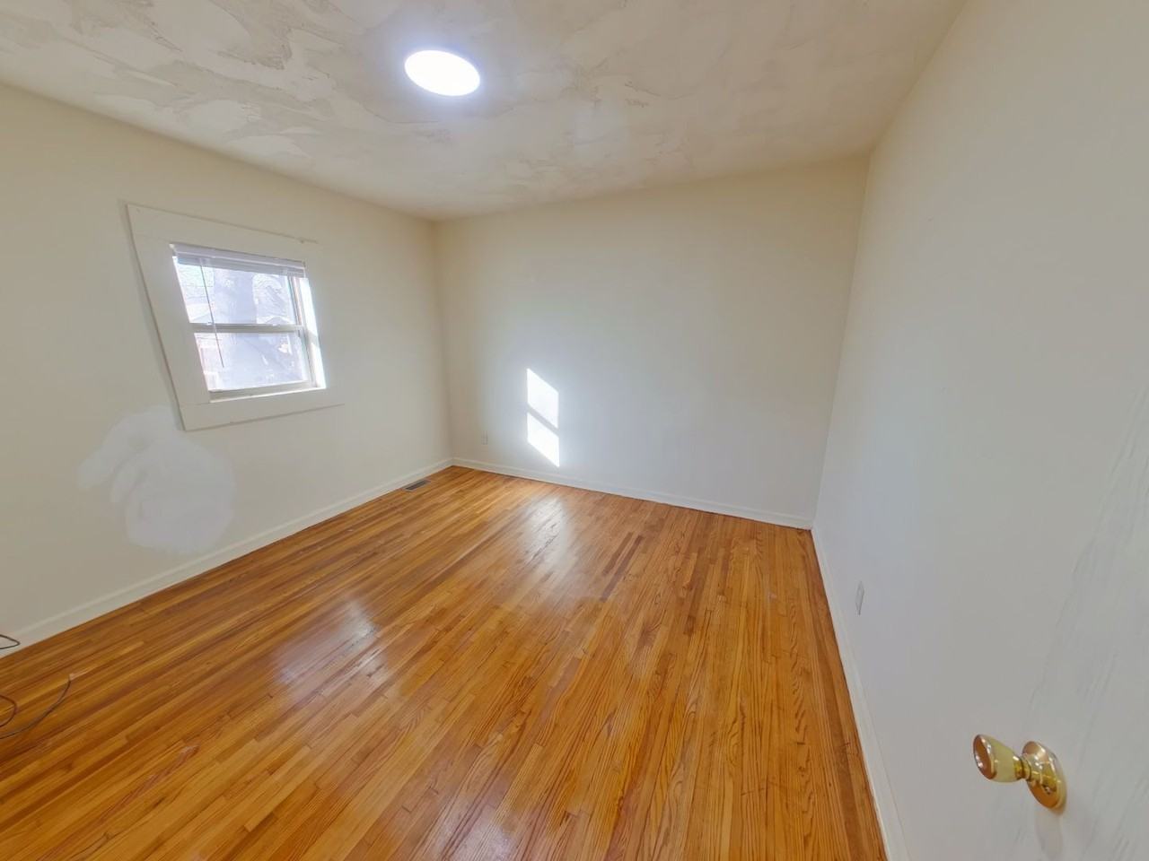 1201 N Dellrose Ave - Photo 4 of 6