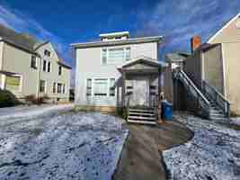 featured image of 618 E Mulberry St