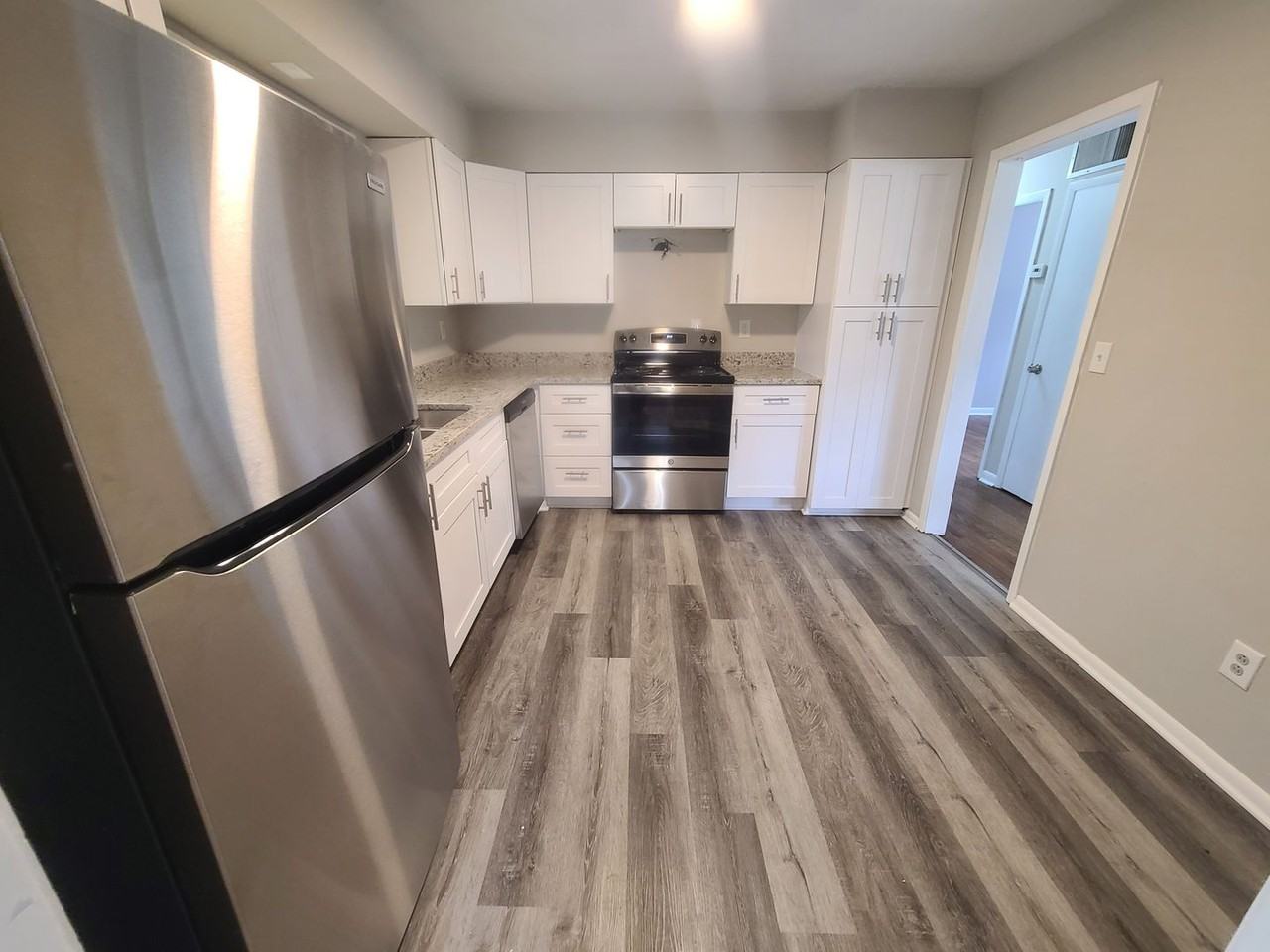 4014 William Mary Ct - Photo 6 of 24