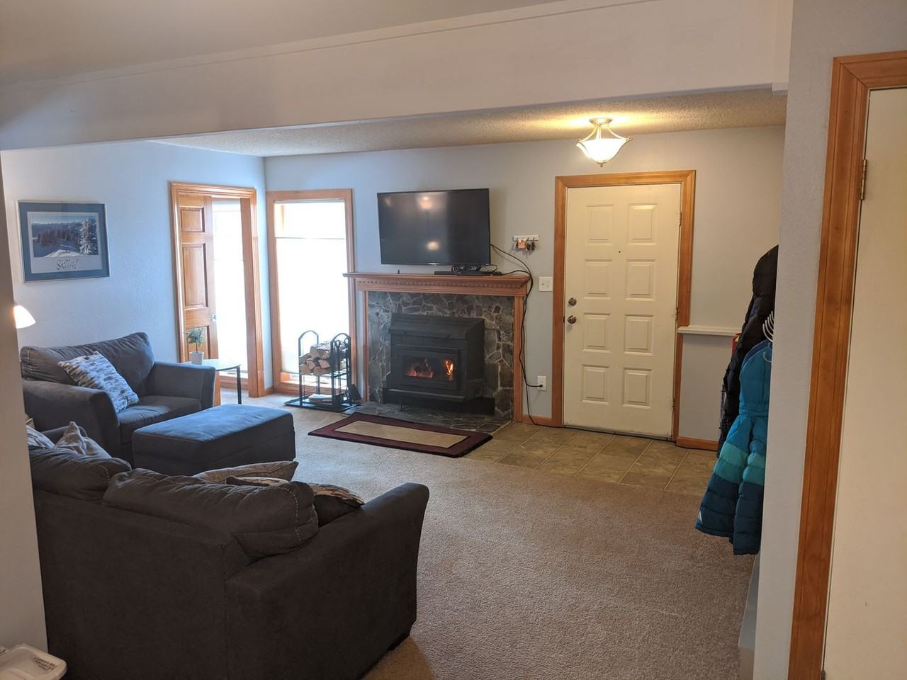 3452 Ryan Gulch Rd - Photo 7 of 14