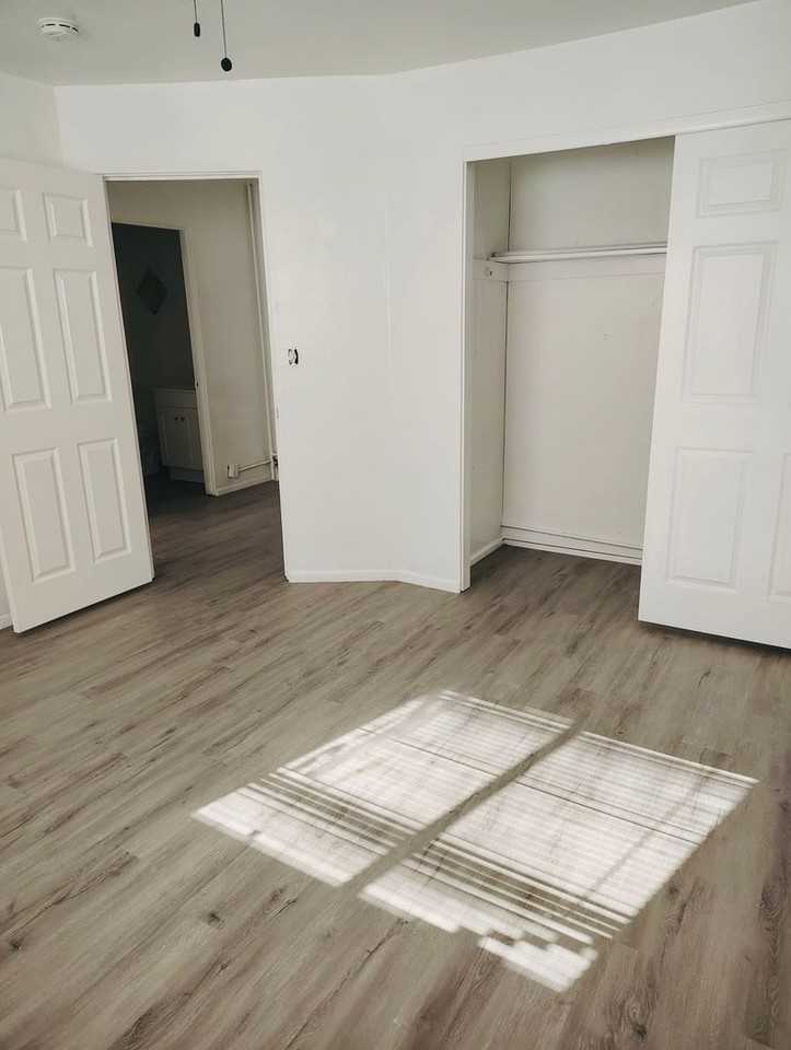 501 Harrison Ave - Photo 3 of 9