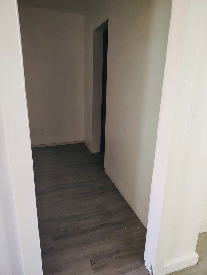 501 Harrison Ave - Photo 5 of 9